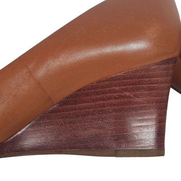 Tory Burch Women Cognac Wedge Pumps 6M Leather Logo, Fall Preppy, Quiet Luxury - Picture 12 of 15